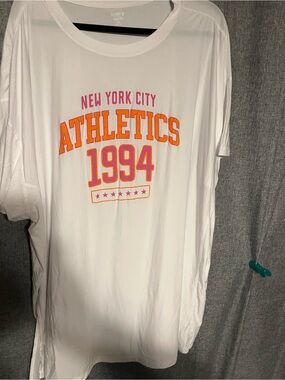 old navy active tee